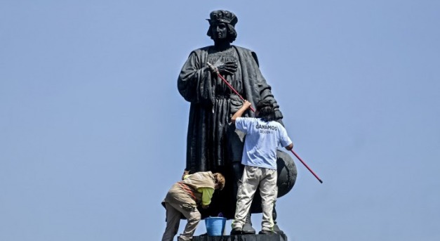 Kolumbusz szobra helyére egy őslakost ábrázoló alkotás kerül